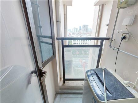 福城新纪元-阳台