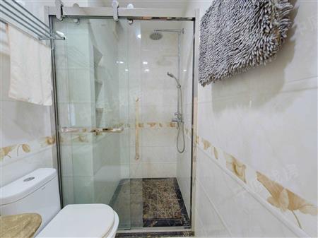 阳光海滨花园-卫生间