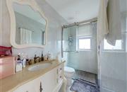 阳光海滨花园-卫生间