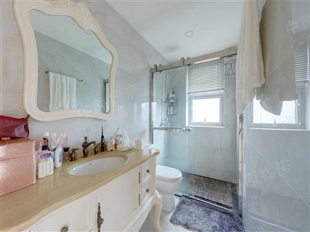 阳光海滨花园-卫生间