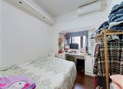 颐安都会中央花园（二期）-主卧