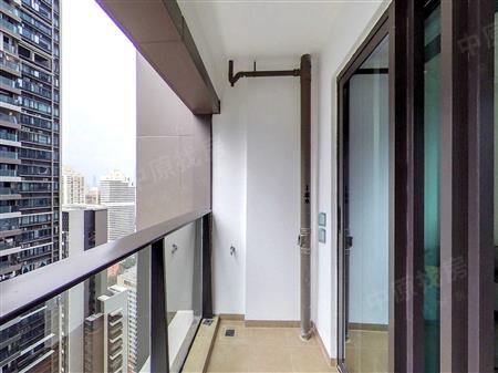 益田御龙天地华府二期-阳台