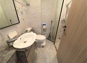 德弘天下华府-卫生间