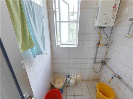 莲花一村-卫生间