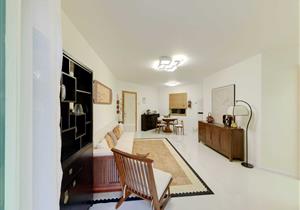 梅林一村十二区处级大平面四房改大三房自住高楼层红本满五唯一