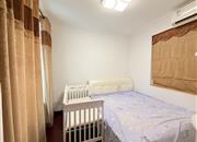 倚山花园（二期）-主卧