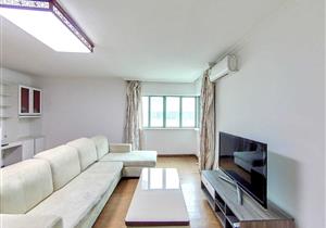 罗湖春风路向西大厦127平方大平层便宜出售