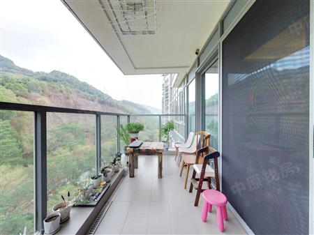 十五峯花园(二期)-阳台