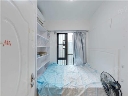 星河传奇花园（一期）-次卧