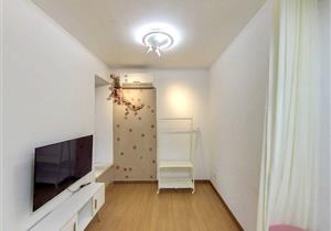 花园小区，地铁口物业，商场便利