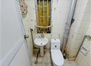 愉天小区-卫生间