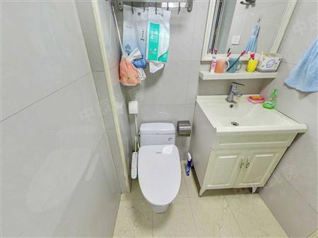 靖轩豪苑-卫生间