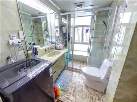 群星广场-卫生间