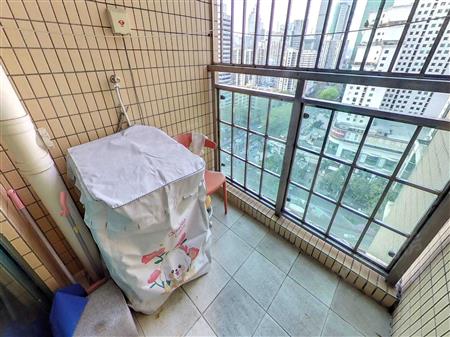 新银座华庭-阳台