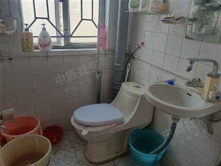 诗宁小区-卫生间