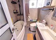 柏丽花园-卫生间