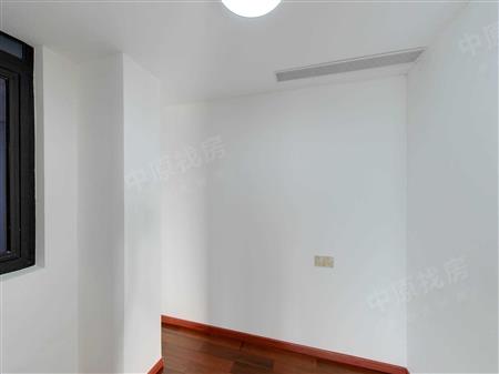 君临海域（二期）-次卧