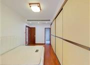 雍景湾花园-主卧