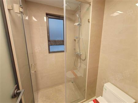 佳兆业樾伴山花园-卫生间