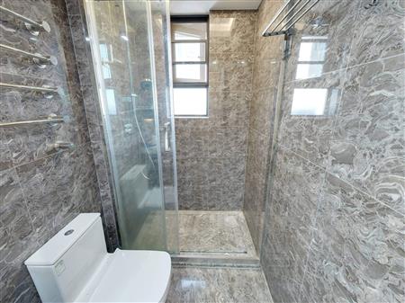 宝能城花园(西区)-卫生间