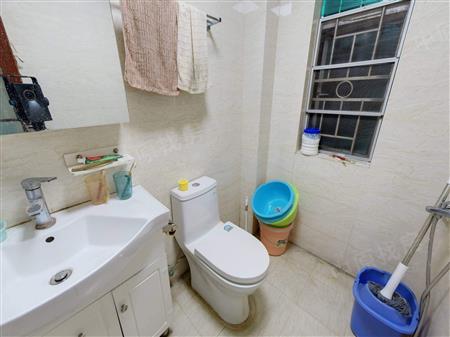 莲城花园-卫生间