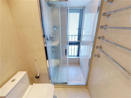 宝能城花园-卫生间