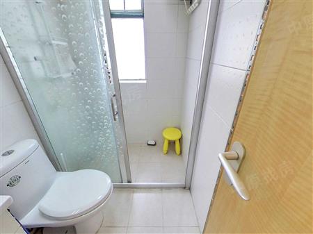 沁芳名苑-卫生间