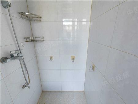 龙光玖云著大楼-卫生间