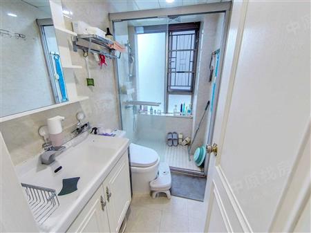 靖轩豪苑-卫生间