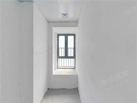 合景同创广场-卫生间
