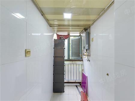 康达尔花园（五期蝴蝶堡）-阳台