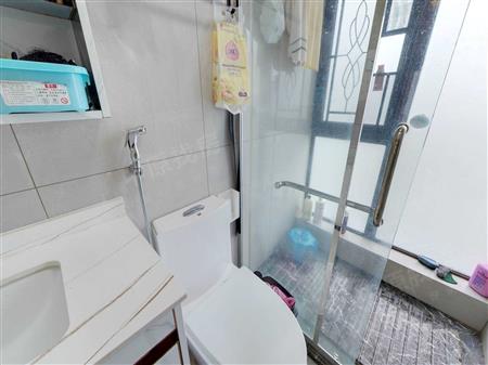 东方盛世花园(二期)-卫生间