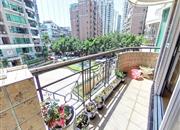 新港鸿花园-阳台