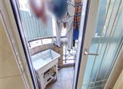 新港鸿花园-阳台