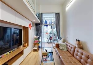 今日家园新上四房，中间楼层，南向，厅出阳台，业主诚心卖价格好