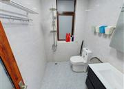 倚山花园（三期）-卫生间