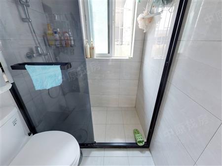 水湾源华综合楼-卫生间