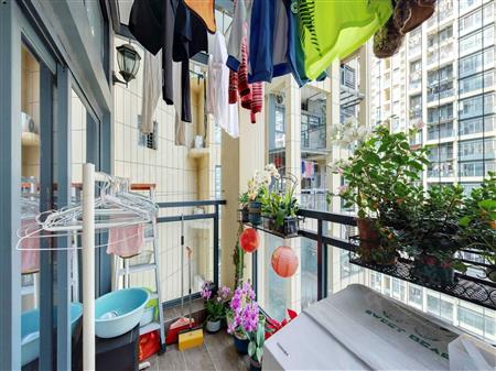 信义金御半山（一期）-阳台