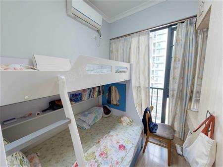 信义金御半山（一期）-次卧