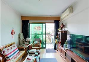 小区楼下就是公园 地铁口环境优美看房方便