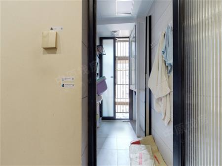 华丰前海湾（二期）-卫生间