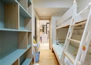 华丰前海湾（二期）-次卧