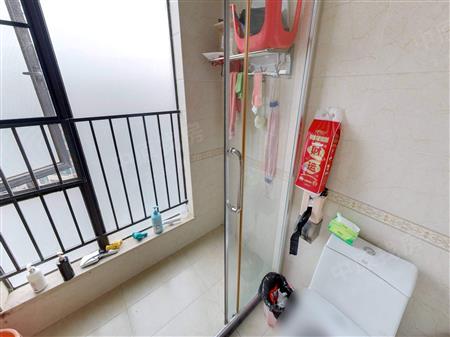 万象新天-卫生间