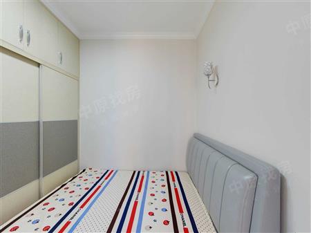 流塘阳光花园-次卧