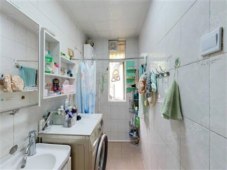 东湖丽苑-卫生间