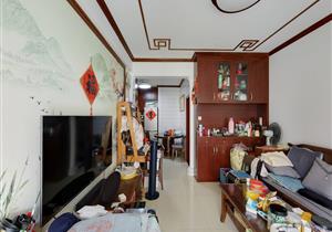 福田香蜜湖鸣泉居，方正两房采光好，安静看花园，业主换房急售。