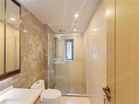 华盛珑悦花园-卫生间