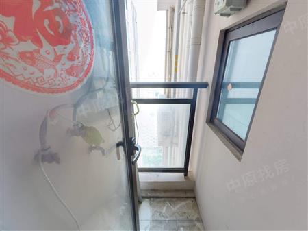 福城新纪元-阳台