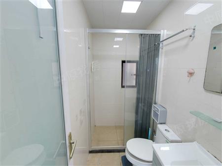 福城新纪元-卫生间