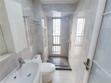 壹成中心花园(八区)-卫生间